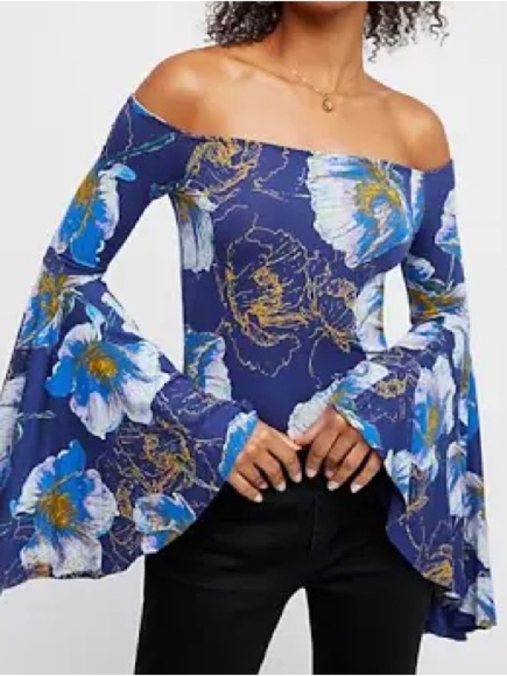 Free people XS NWOT off the shoulder bell sleeve floral top.